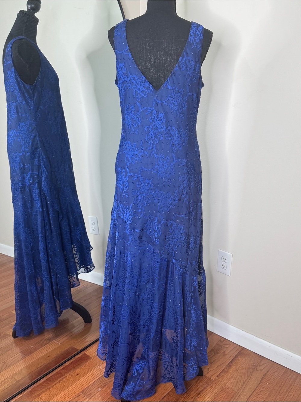 Alex Evenings Sleeveless Beaded Chiffon Mid Length Dress Metallic Blue Size 14 - Picture 2 of 7